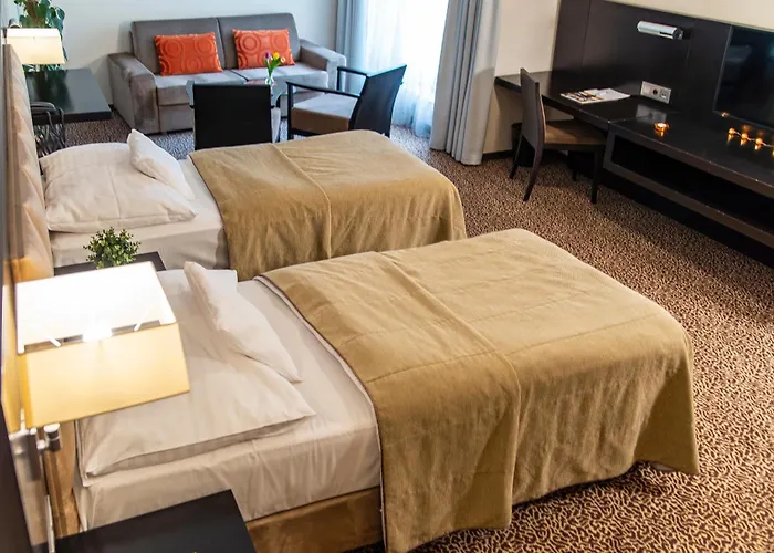Hotel Avance